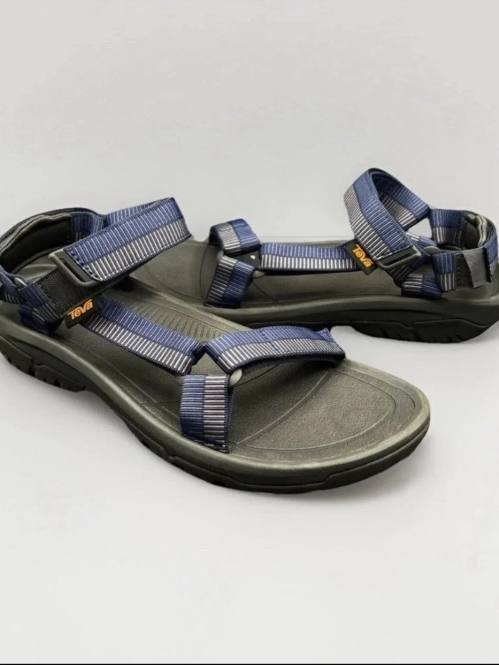 Teva Men's Hurricane XLT2 Sandals - Black/Grey - Size 11 - New in Box